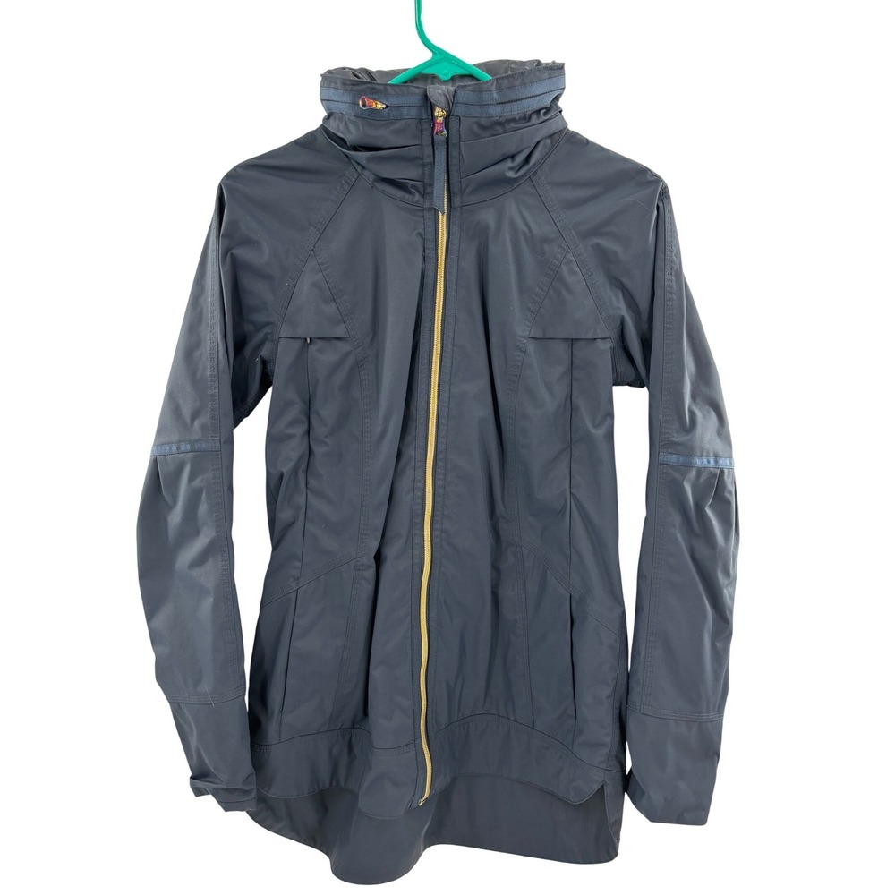 Lululemon Athletica Women's Jacket Size 4 Gray Hooded Full Zip Athleisure